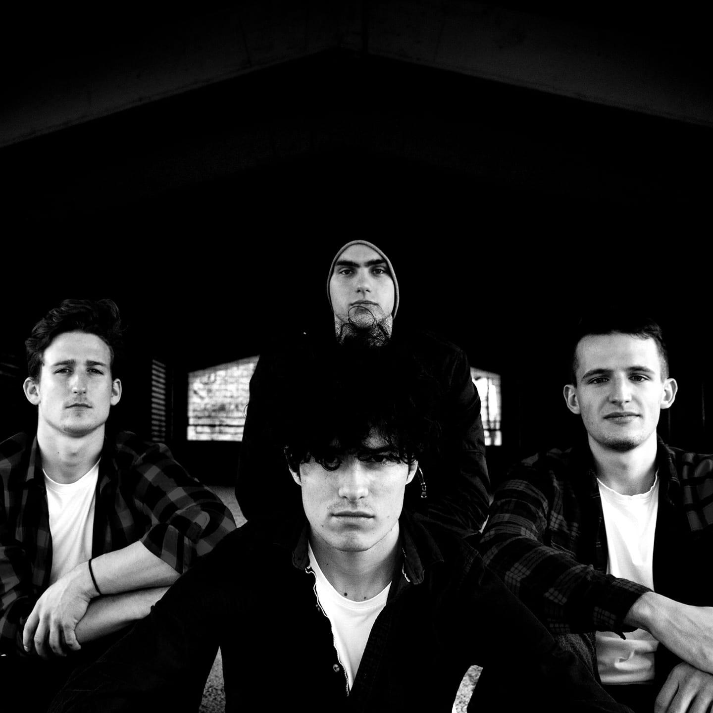 Ryvertone – Domači Alt Rock