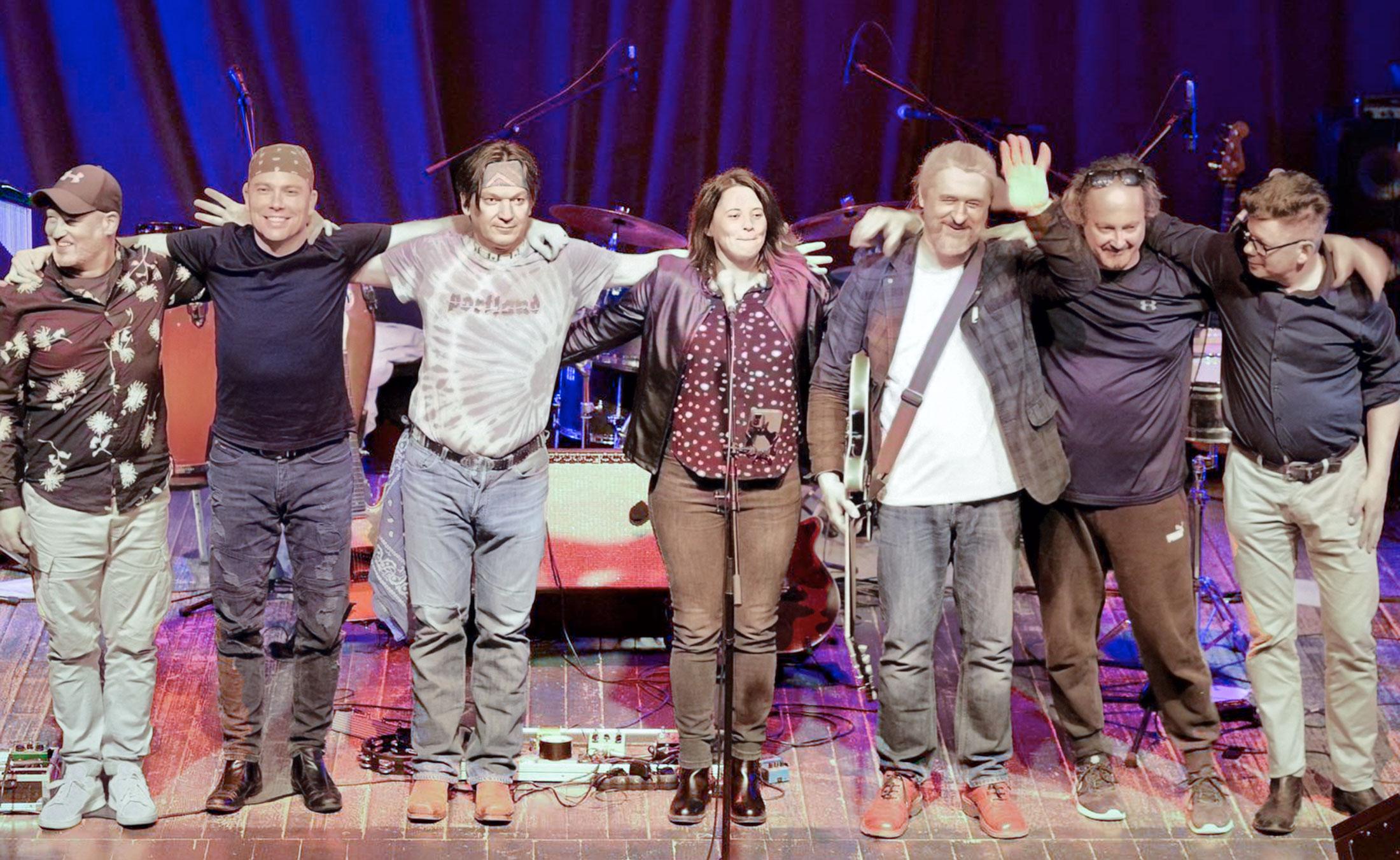 Happy Music Orchestra / Blues-rock